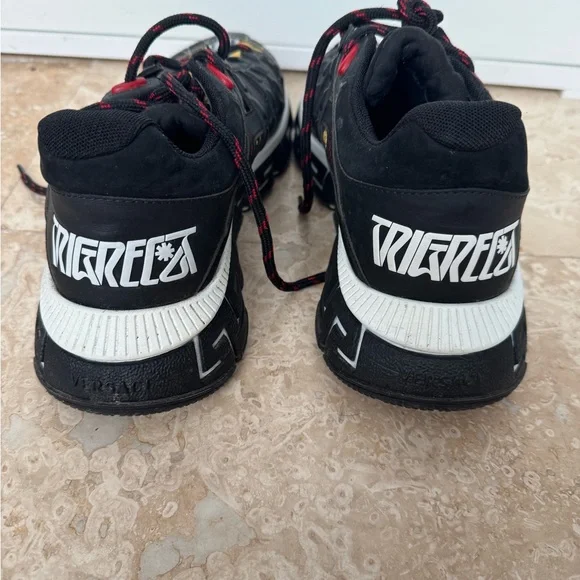 Versace Black and Gold Sneakers with Red Accents - Picture 5 of 6